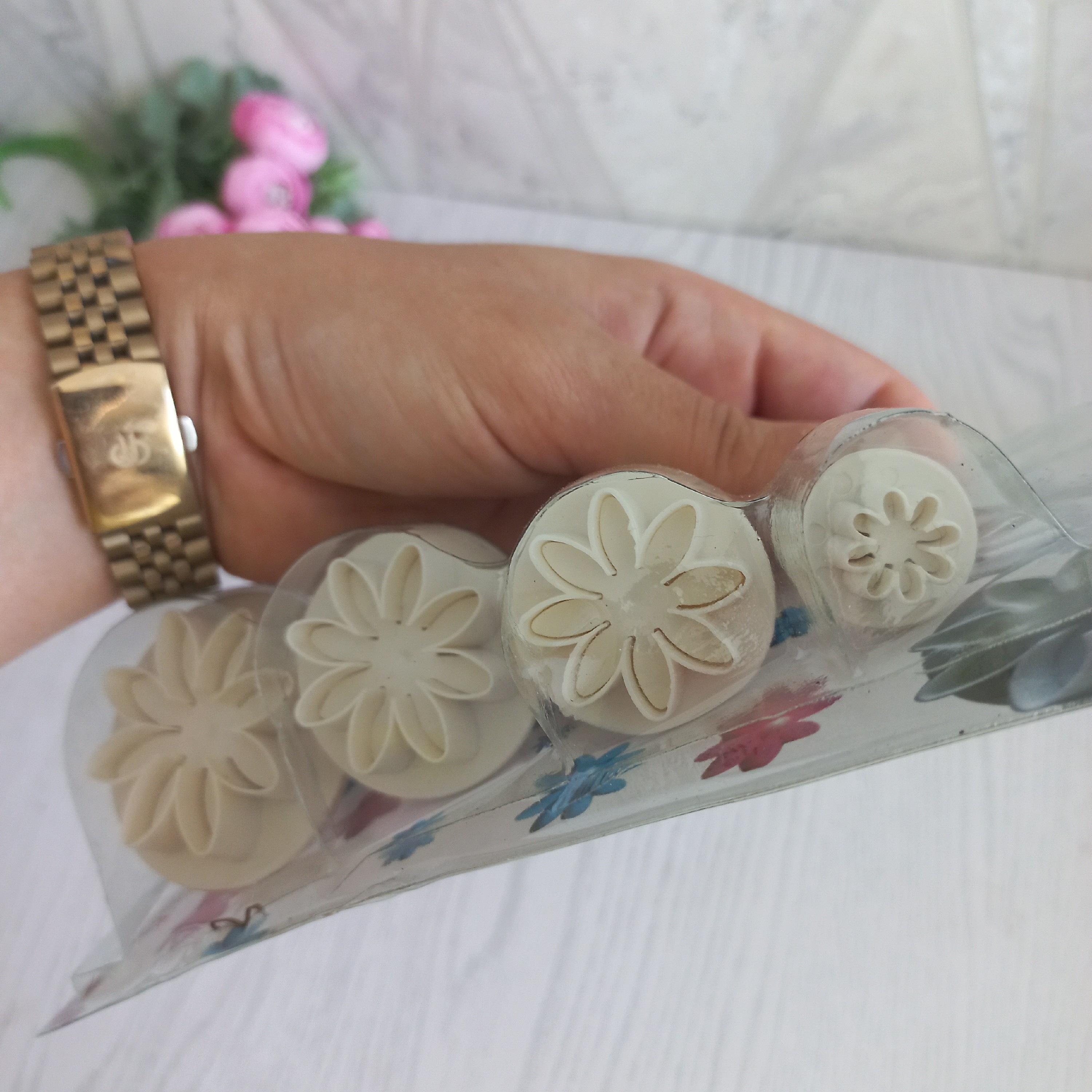 کاتر فشاری گل مینا 4 عددی در 4 سایز